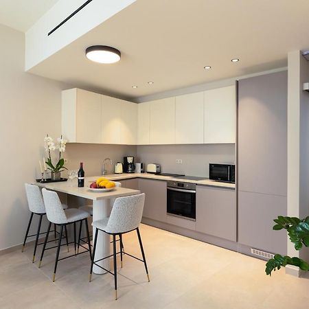 Kales Sea View Suites 이라피트라 외부 사진