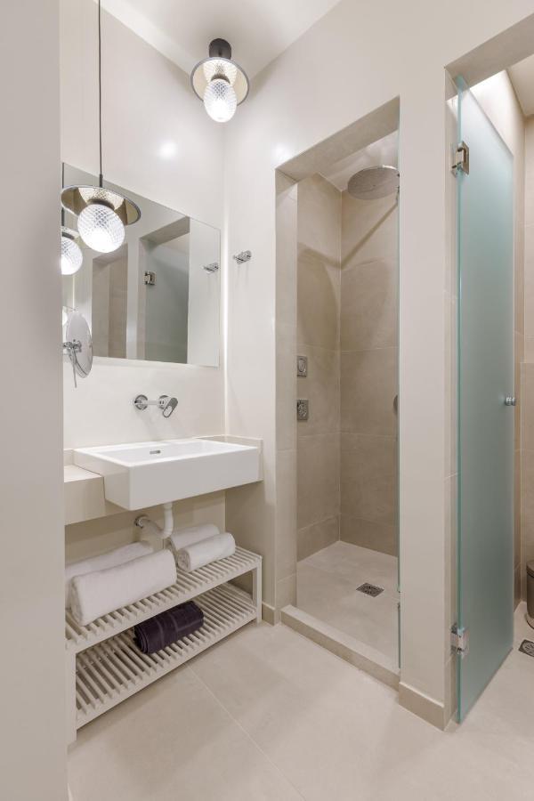Kales Sea View Suites 이라피트라 외부 사진