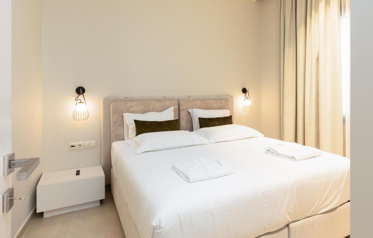 Kales Sea View Suites 이라피트라 외부 사진