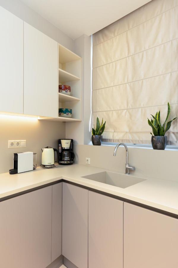 Kales Sea View Suites 이라피트라 외부 사진
