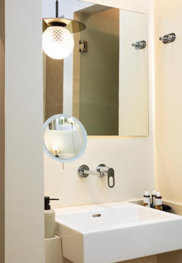 Kales Sea View Suites 이라피트라 외부 사진